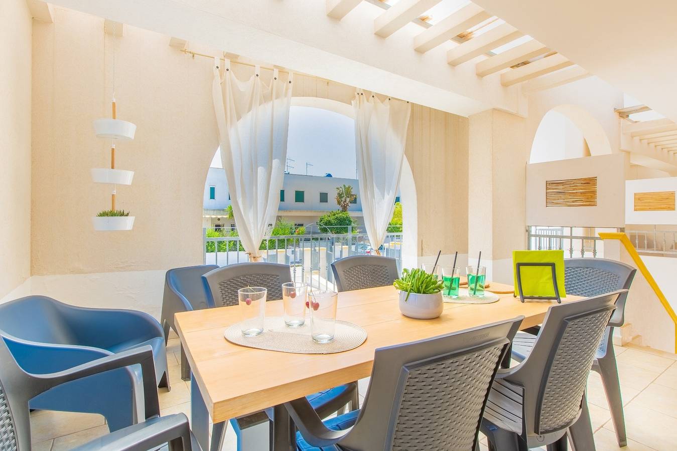 Appartamento intero, Appartamento vacanze per 4 persone con terrazza in Pantanagianni, Torre Santa Sabina