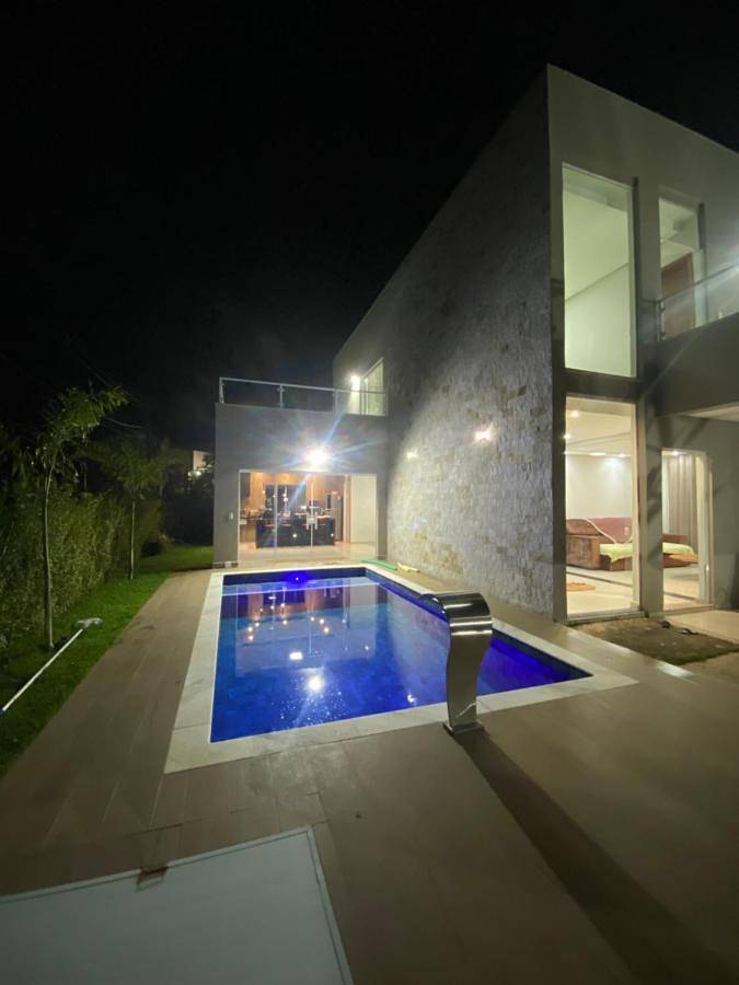 Casas e apartamentos de temporada para 11 pessoas, com piscina e vista e ainda balcão em Pardinho