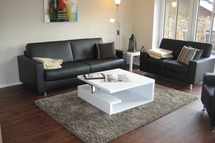 Ferienwohnung für 4 Personen, mit Balkon und Garten sowie Sauna - 1