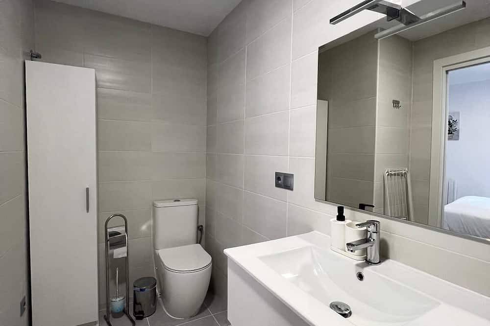 Appartamento intero, Rosal Central Studios 1: Centro Histórico, Oviedo in Oviedo, Montagne Cantabriche