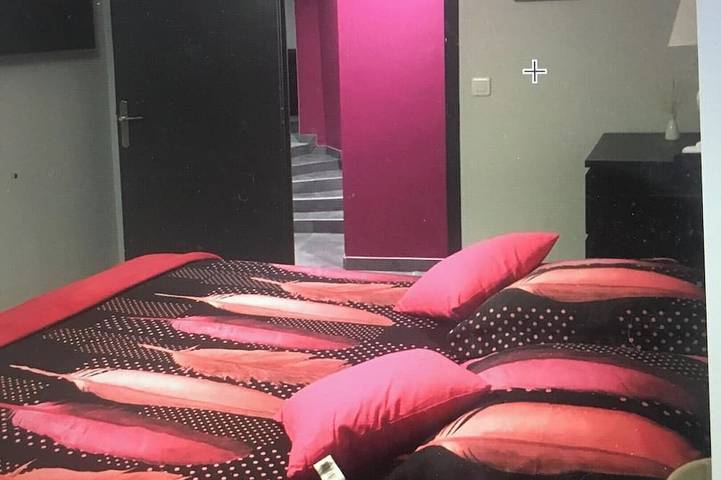 Location de vacances pour 8 personnes, avec Balcon ainsi que Jacuzzi et Jardin à Prades (Rhône-Alps) - 2