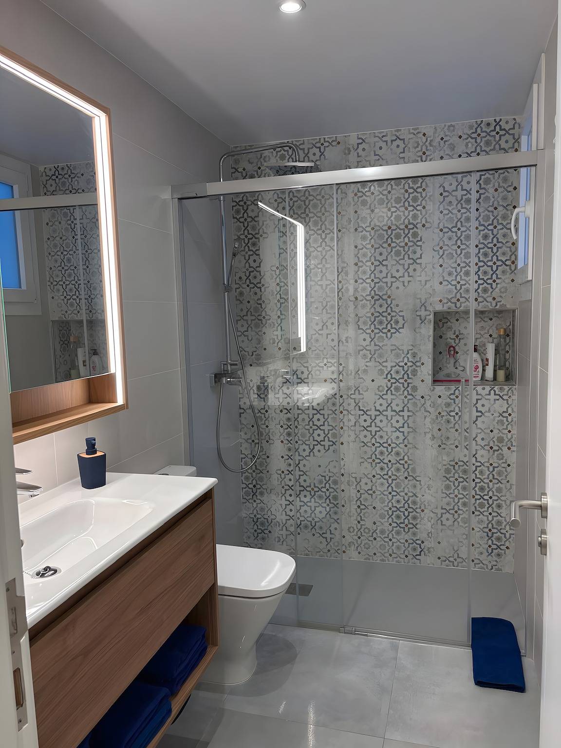 Casa Rociega - Montaña Clara 2: Casa Vacacional con Wi-Fi in Playa Famara, Teguise