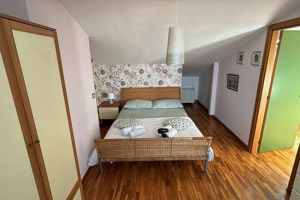 Ganze Wohnung, Informazioni in Ancona, Ancona Provinz