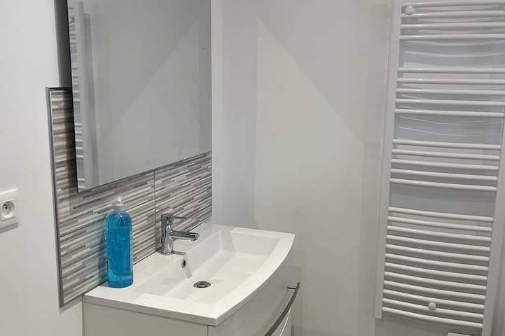 Location de vacances pour 8 personnes, avec terrasse, animaux acceptés à Le Héron - 2