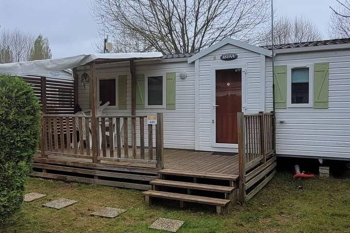 Location de vacances pour 6 personnes, avec piscine à Ivry-la-Bataille