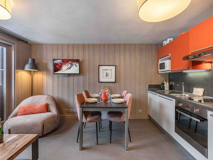 Ganze Wohnung, Geräumige moderne Wohnung in Courchevel mit Parkplatz und WLAN in Saint-Bon-Tarentaise, Courchevel