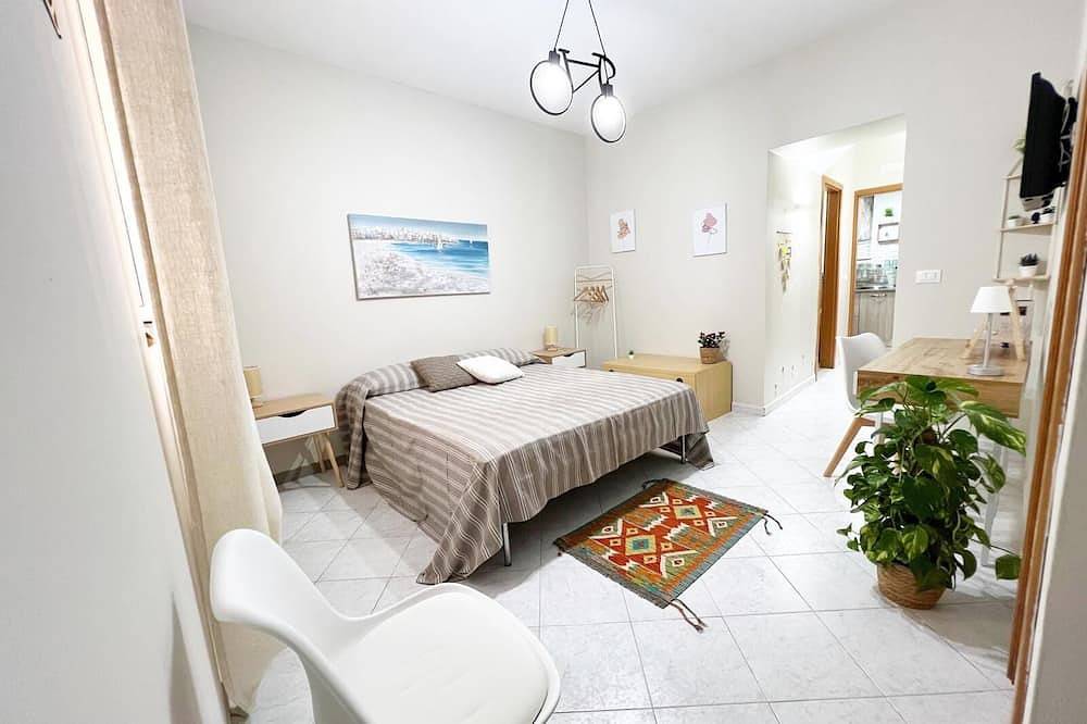 Ganze Wohnung, Angela's House in Monreale, Palermo Provinz