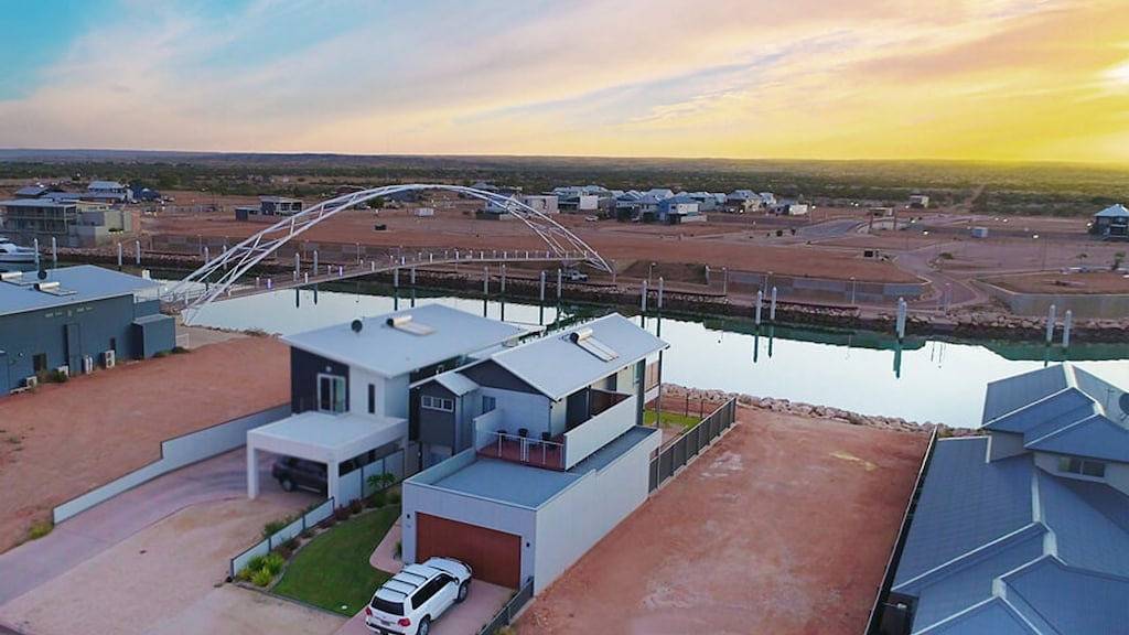 Atemberaubendes Haus mit 3 Schlafzimmern, Kanal- und Meerblick in Exmouth, Western Australia