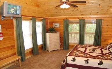 Chalet for 8 Guests in Pigeon Forge, Sevier County, Picture 4