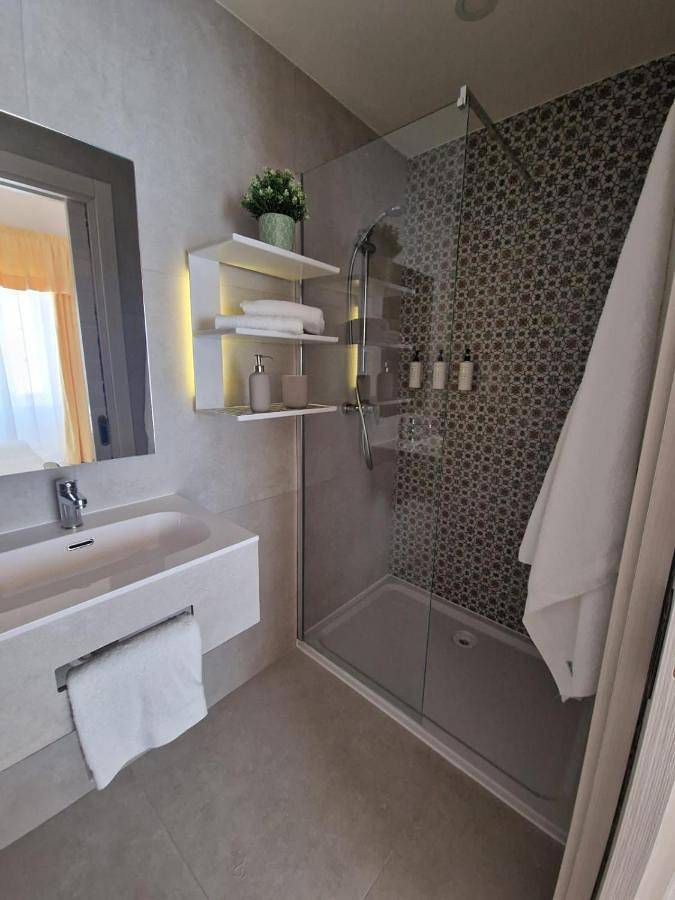 Suite with Private Pool in il-Mellieha, Mellieha