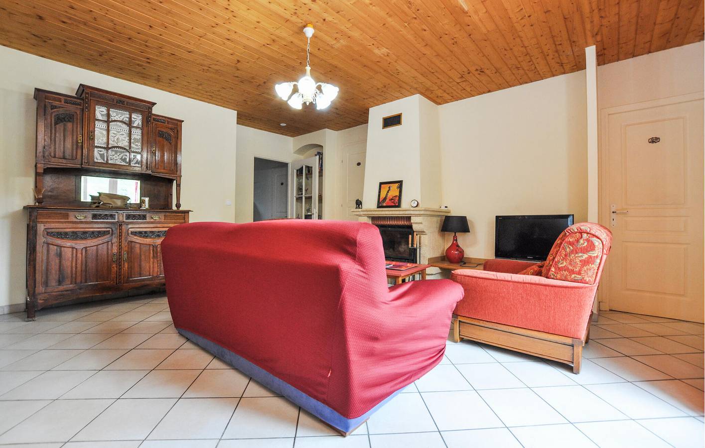Appartement confortable près de la rivière et du centre-ville avec parking in Saint-André-les-Alpes, Parc naturel régional du Verdon