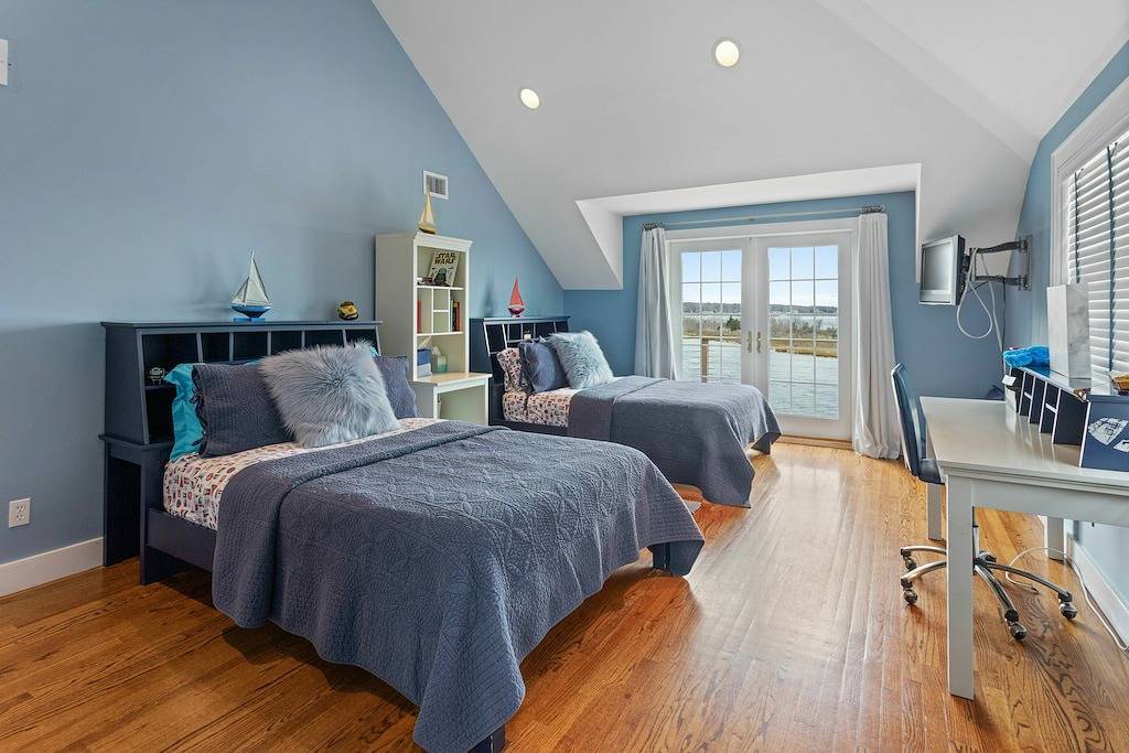 Vacation Home for 10 Guests in Noyack, North Fork