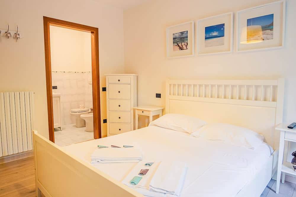 Ganze Wohnung, La Terrazza sul Lago in Polpenazze del Garda, Gardasee-Berge