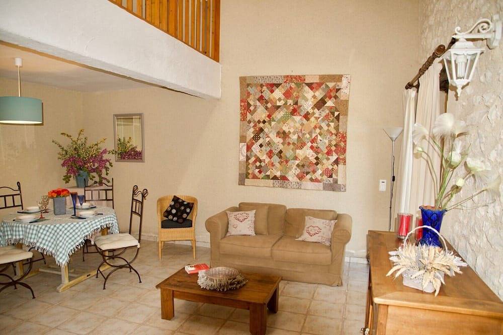 Casa rural 2 - \"Les Laurières\" (Gite Climatise) in Monflanquin, Región de Villeneuve-sur-Lot
