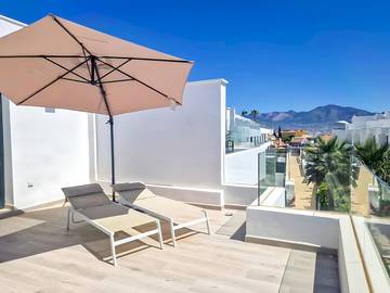 Casa De Vacaciones para 6 Personas en Myramar, Fuengirola, Foto 3