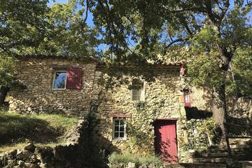 Agriturismo pour 6 personnes, avec jardin et jacuzzi à Reilhanette
