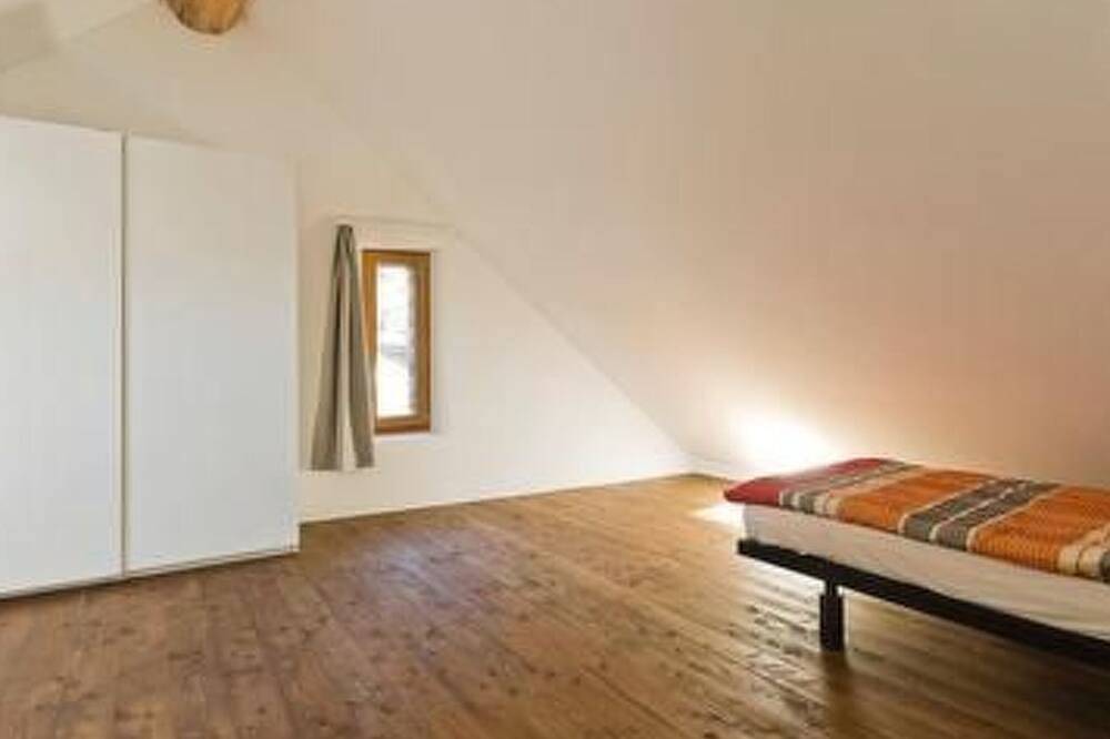 Rustico di vacanza nel nucleo di Moghegno in Maggia, Tessiner Alpen