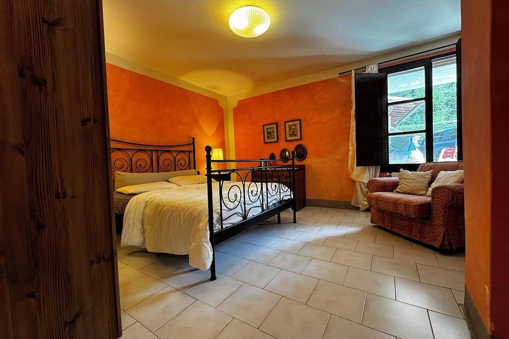 Ganze Wohnung, Ferienhaus Butterfly (Erdgeschoss) Tiefe toskanische Landschaft in San Miniato, Pisa Provinz