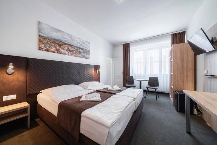 Maison d’hôte pour 4 personnes, avec terrasse, animaux acceptés à Slaný