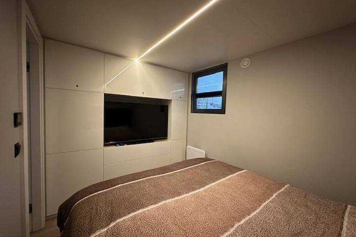 Hausboot für 4 Personen, mit Terrasse in Niedersachsen - 2