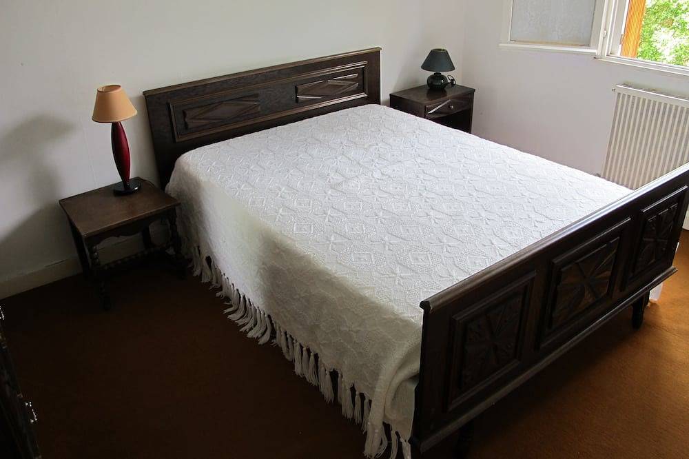 Villa 4 Personen / Großer Garten 7000m² / Roscanvel, Halbinsel Crozon, Naturschutzgebiet. in Roscanvel, Châteaulin und Umgebung