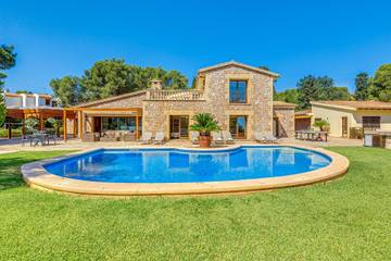 Villa in Pollença, Serra de Tramuntana