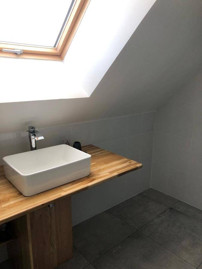 Location de vacances pour 10 personnes, avec Jacuzzi ainsi que Terrasse et Vue dans Villerbon - 2