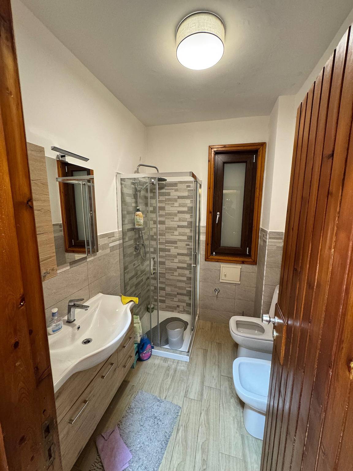 Appartement entier, Appartement 'Stef House' avec jardin privé, Wi-Fi et climatisation in Rivisondoli, Alto Sangro
