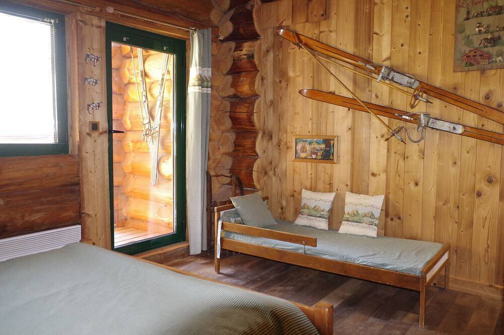Pralognan La Vanoise - Le Pitchounet chalet en rondins (fustes) in Pralognan-la-Vanoise, Parc National de la Vanoise