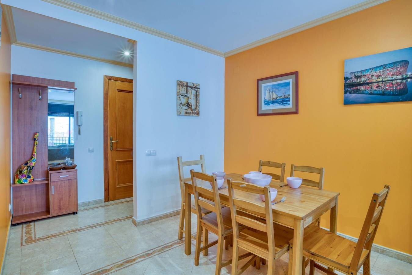 Appartement entier, Appartement "Yaco 2" proche plage, avec vue sur la mer & Wi-Fi in Central Lloret de Mar, Lloret de Mar