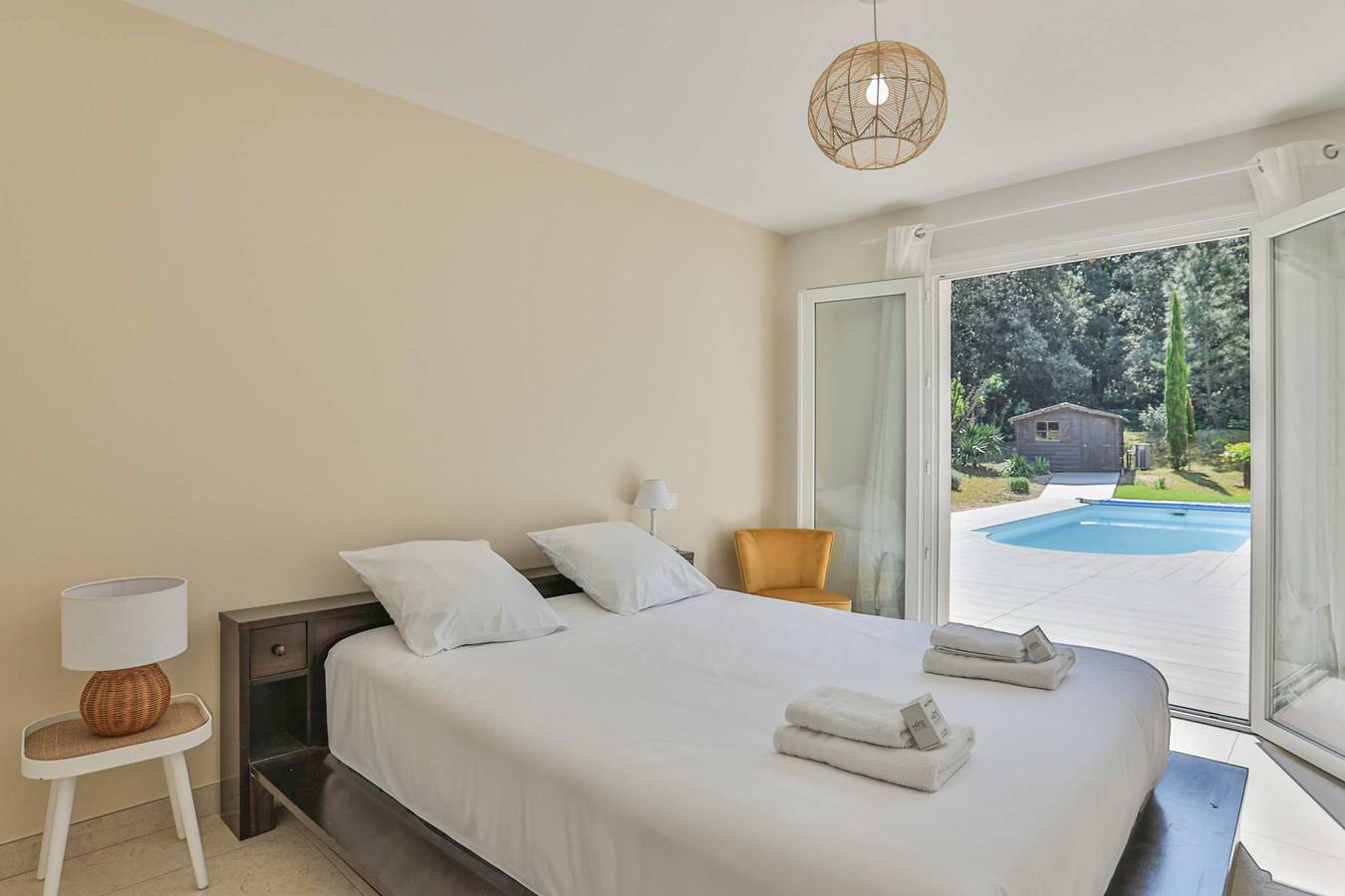 Jard-sur-Mer : Villa Familiale Proche Plage & Forêt avec Piscine Privée in Jard-sur-Mer, Vandea