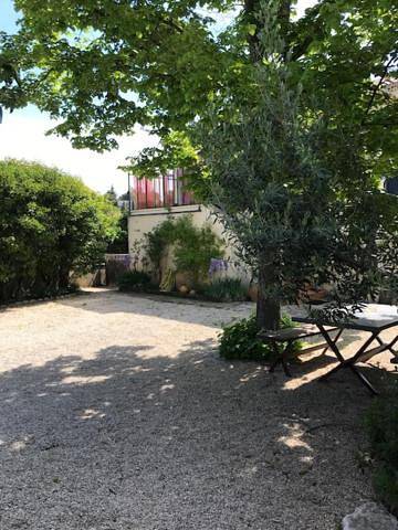 Location de vacances pour 4 personnes, avec jardin et vue à La Bastide-des-Jourdans - 4