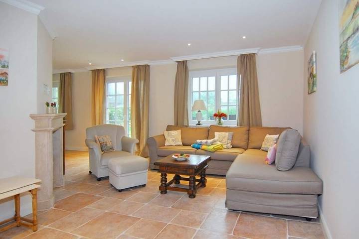 Ferienhaus für 6 Personen, mit Balkon und Terrasse sowie Garten und Sauna in Tinnum - 3