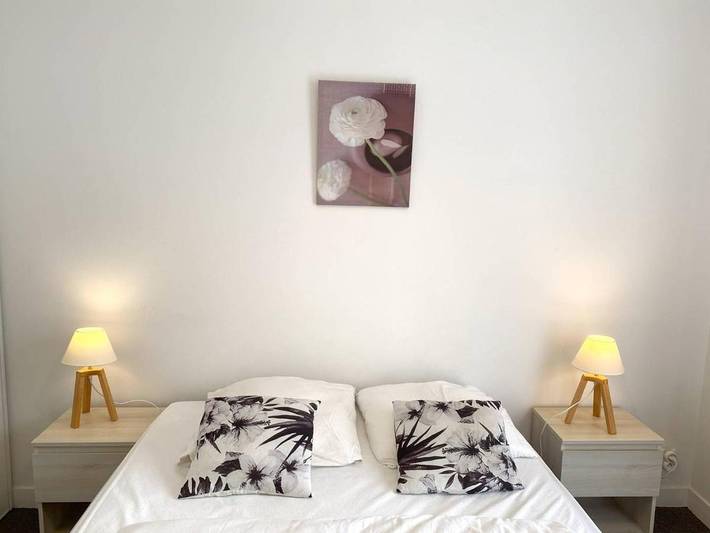 Gîte pour 4 personnes, avec balcon dans Office de Tourisme de Perros Guirec - 2