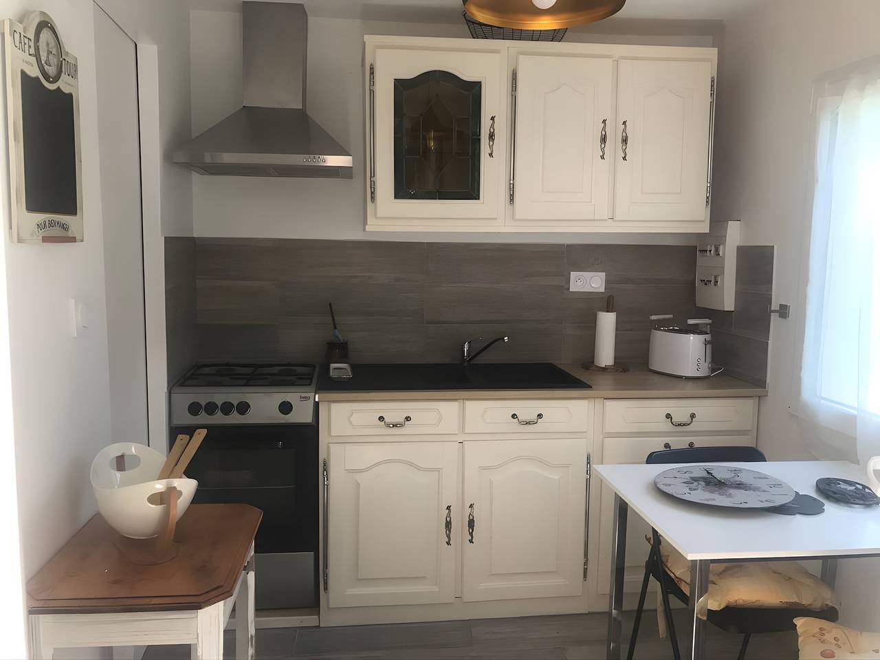 Studio entier, Studio « Le Clos Madame - Le Jardin » avec Wi-Fi et climatisation in Bras, Région de Brignoles