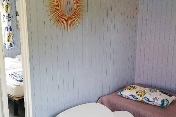 Gîte pour 4 personnes, avec Terrasse et Piscine dans Plage De La Paree Du Jonc - 2