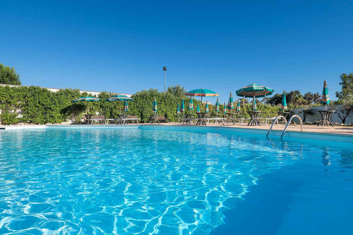 Villa 'Residenza Terra Serena' con piscina condivisa, Wi-Fi e aria condizionata in Santa Cesarea Terme, Provincia di Lecce