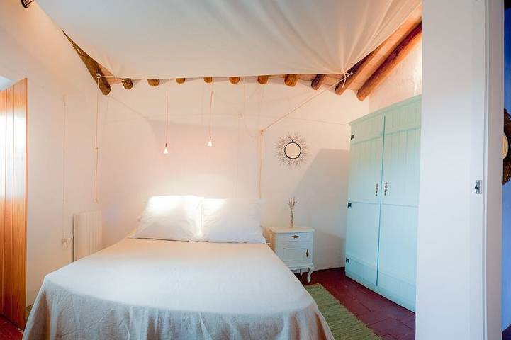 Gîte pour 6 personnes, avec jardin et terrasse à Borba - 2