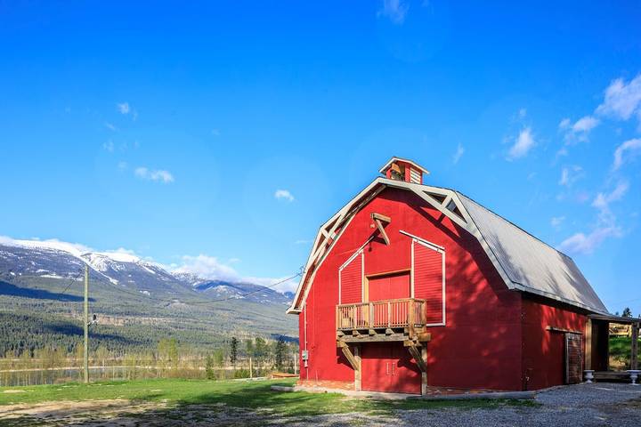 Maison d’hôte pour 14 personnes, avec jacuzzi et jardin dans Canada