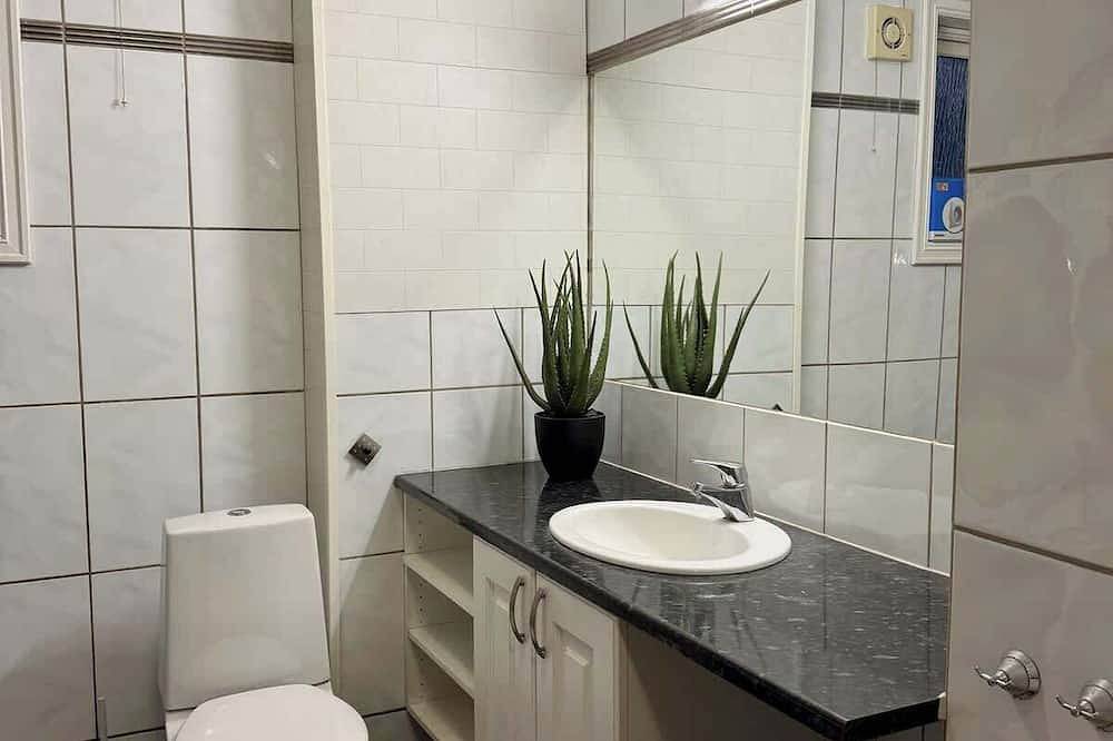 Ganze Wohnung, 3-Bedroom Apartment w/ Free Parking in Haugesund