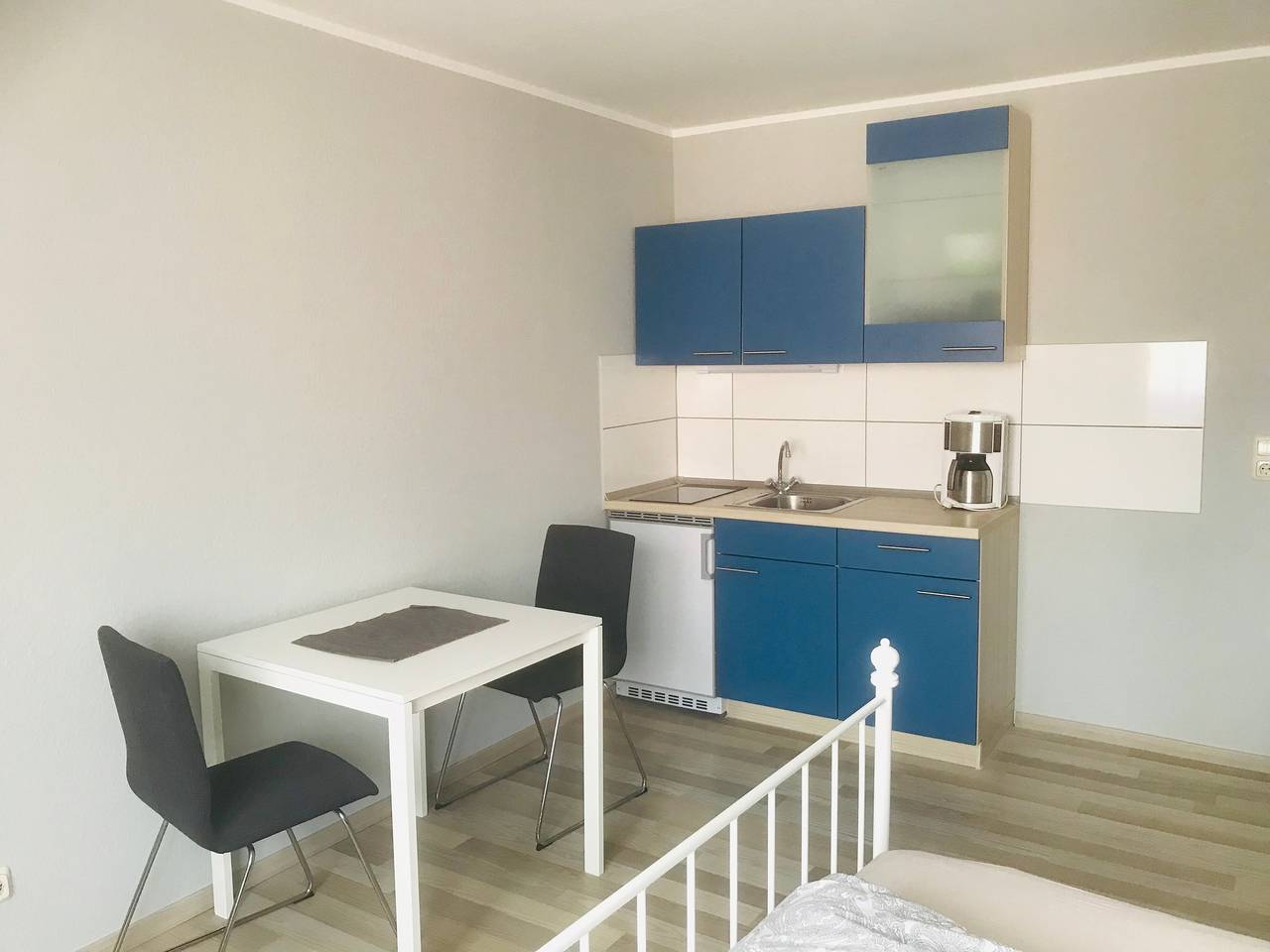 Apartamento vacacional entero, Vesta zentrale Lage mit Parkplatz 4 in Luneburgo, Nordheide