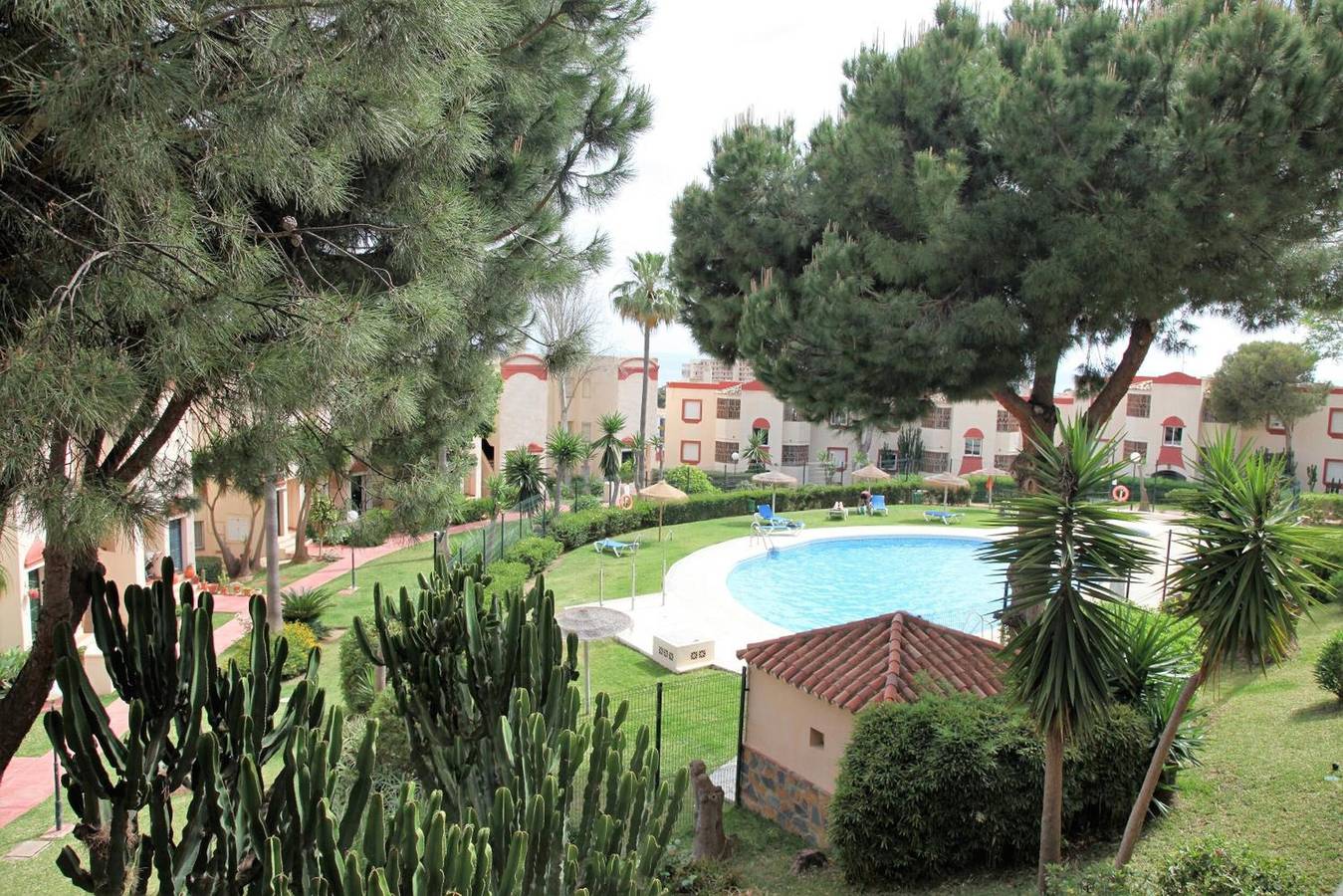 Apartamento entero, Apartamento 'Caronte In Riviera' con vistas al mar, Wi-Fi y aire acondicionado in La Cala de Mijas, Mijas