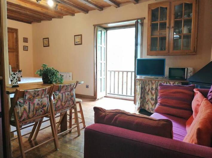 Apartamento para 3 personas, con balcón además de jardín y vistas, Se admiten mascotas en Pla de l'Ermita