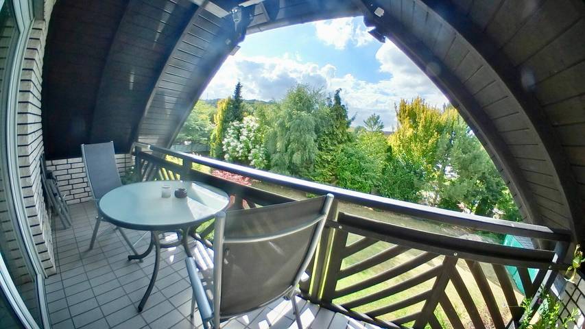 Ferienwohnung für 3 Personen, mit Balkon und Garten am Sorpesee