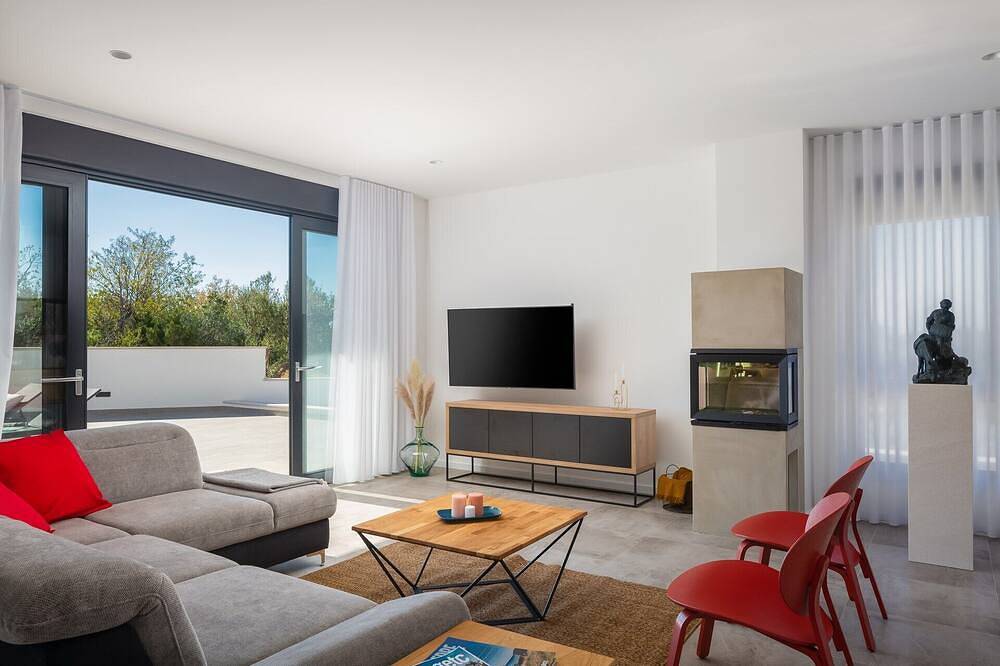 Your perfect oasis of the finest luxury and style. in Milna, Brac