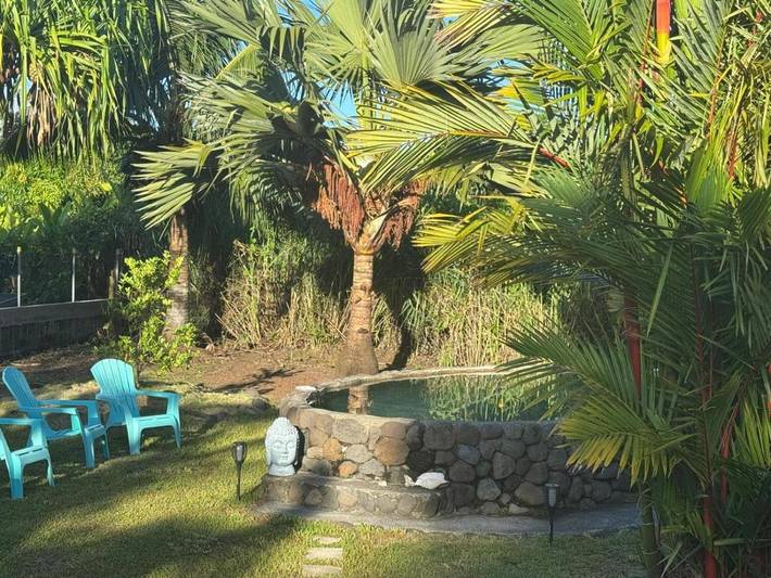 Maison d’hôte pour 2 personnes, avec piscine ainsi que jardin et vue
