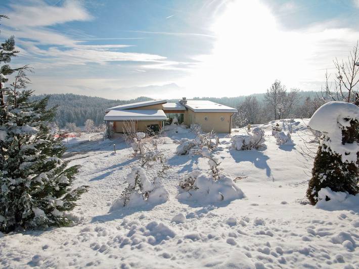 Ferienhaus für 10 Personen, mit Garten und Ausblick am Wörthersee