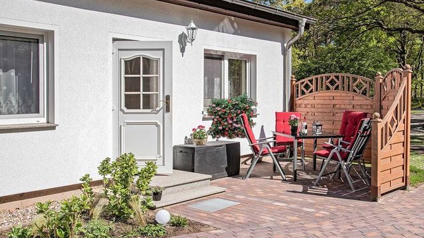 Bungalow für 2 Personen, mit Terrasse und Garten, kinderfreundlich in Loddin