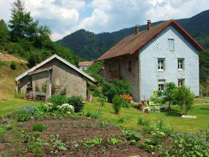 Gîte pour 9 personnes, avec jardin à Plancher-les-Mines