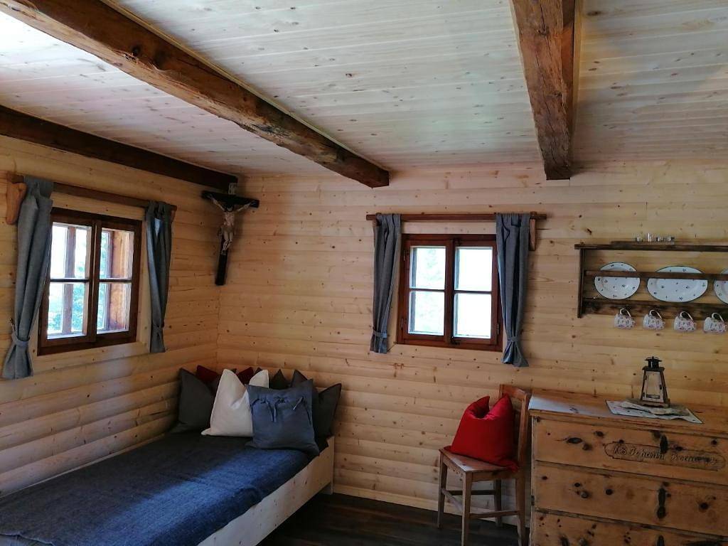 Ganze Ferienwohnung, Hütte, 3 Räume in Forstau, Ski Amadé